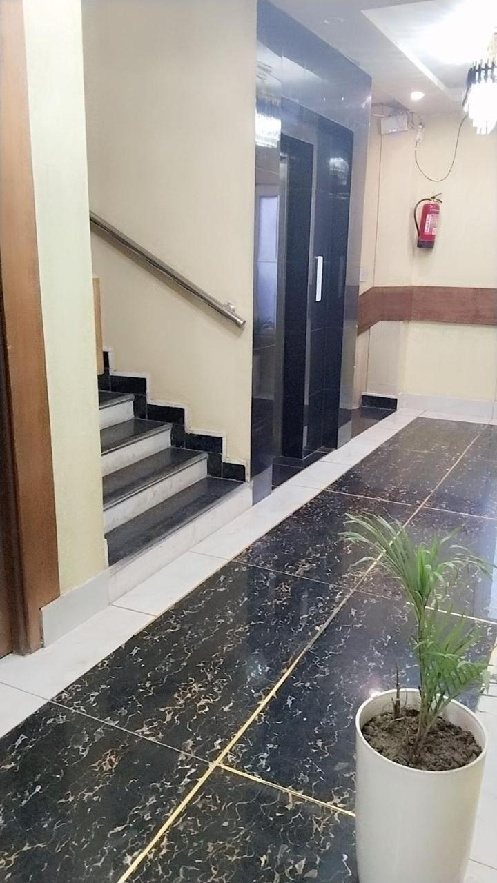 Hotel Prime Residency By Bookingcare Ballia Buitenkant foto